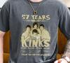 Das Kinks 57 Jahre Jubiläum T-Shirt auf Vintage Schwarz Comfort Colors 1717 Tee
