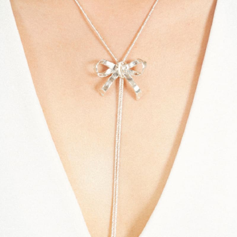 

Moodydoo Ribbon tie necklace SIlver