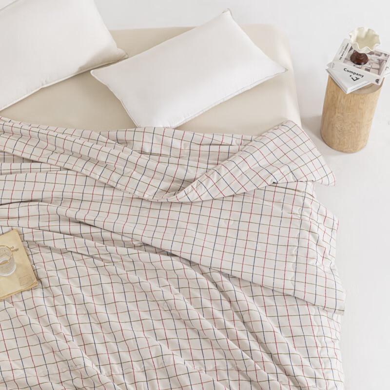 Muji Lightweight Summer Quilt