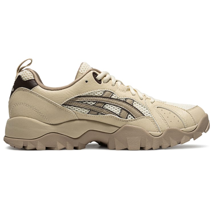 ASICS Gel Truck Low top Chunky Sneakers Unisex Brown 1203A714-200