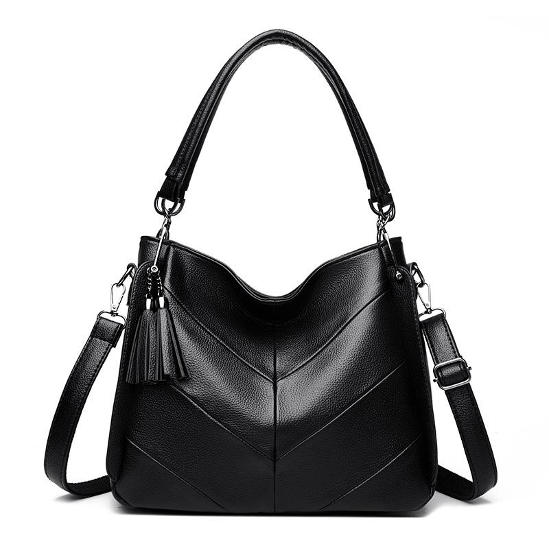 Shoulder bag Practical versatile underarm messenger bag