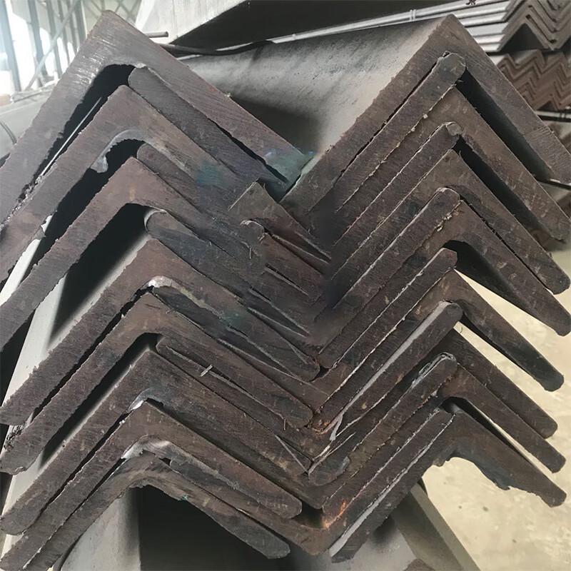 Unequal Angle Steel Bar