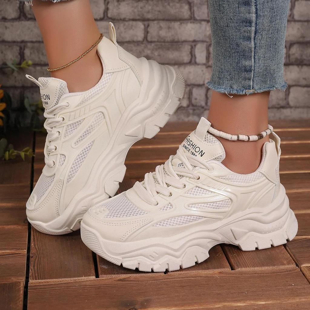 Sneakers da donna 2025 Nuove scarpe da ginnastica alla moda Chunky da donna Scarpe da tennis all'aperto con piattaforma Scarpe sportive da donna Scarpe firmate leggere