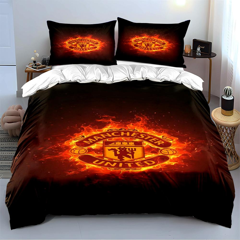 Manchester United Fire Design Bedding Duvet Cover Set Duvet Cover Pillowcases Home Decor (1 * Duvet Cover 2 * Pillowcases, Without Duvet Insert)