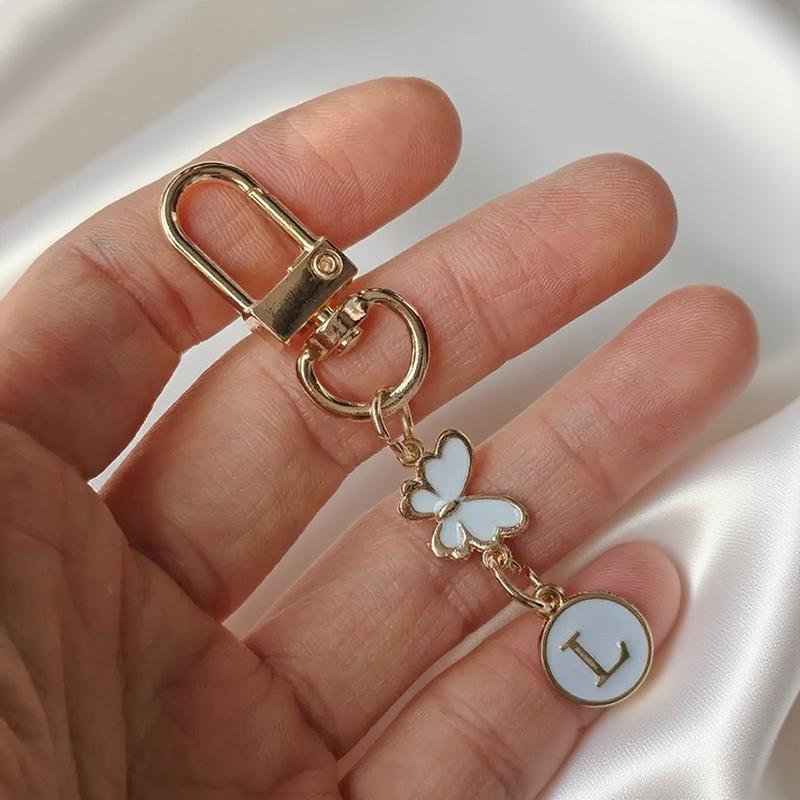 Metalowy Brelok z Literą Motyla A-Z 26 Liter Brelok Urok Uchwyt na Klucze Samochodowe Zawieszka do Torby Akcesoria Biżuteria Prezent