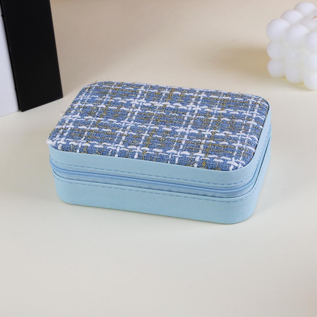 Small Style Leather Jewelry Box With Zipper And Dividers For Necklaces And Rings