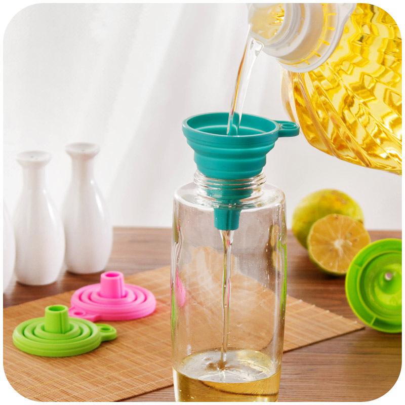 Soft silicone foldable funnel creative household liquid packaging food storage special funnel silicone refueling and pouring fun