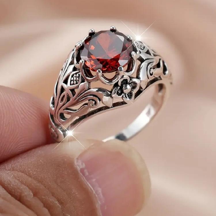 Roter Edelstein Gotischer Stil Ring Für Damen Herren Punk Mode Schmuck Retro Design Legierung Gefertigt Komfort Passform Bandgröße 7