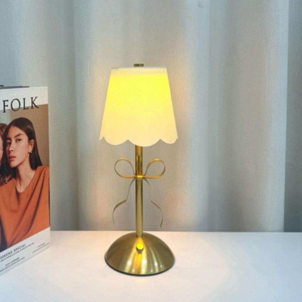 Stolní lampa Dívka Mašle s motýlkem Dekorativní stolní lampa Dekorace ložnice Jídelna Kovové Nabíjecí Atmosférické světlo Látkové stínidlo