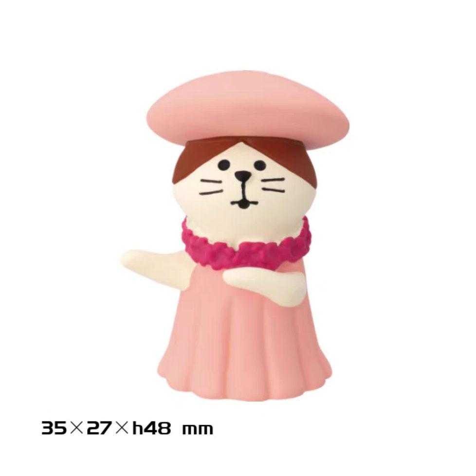 

Resin Art Toy With Cute Cat And Penguin Characters For Home Decor Style A