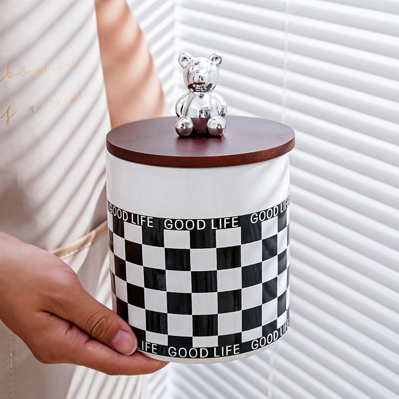 Black and White Grid Ceramic Storage Jar, Sealed Jar with Wooden Lid, Food Storage Container, Candy Jar, Kitchen Supplies
