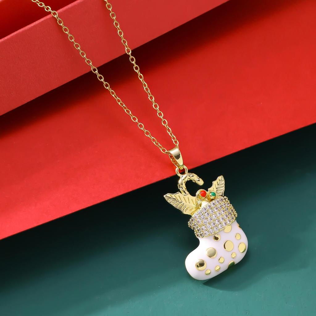 Festive Socks, Hat, Gloves & Necklace Set - Non-Fading European & American Hot Selling Jewelry