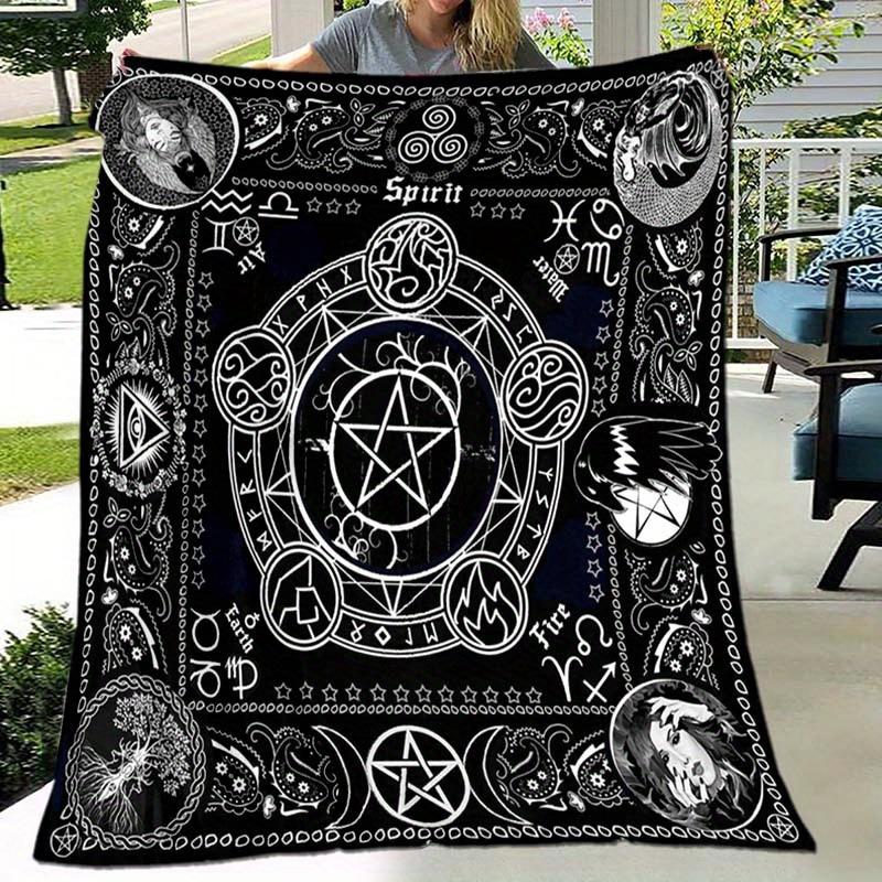Mysterious Mandala Pentagram Digital-printed Polyester Bedroom Velvet Flannel Cover Blanket Fleece Soft Cover Blankets for Beds