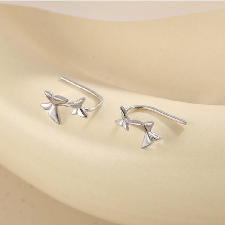 Chic Butterfly Earrings for Women: Elegant, Trendy, and Versatile Hooks