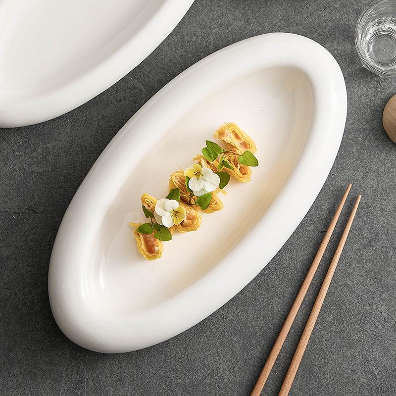 Artistic Double-Layer Insulated Ceramic Display Plate for High-End Tableware and Hotel Use.