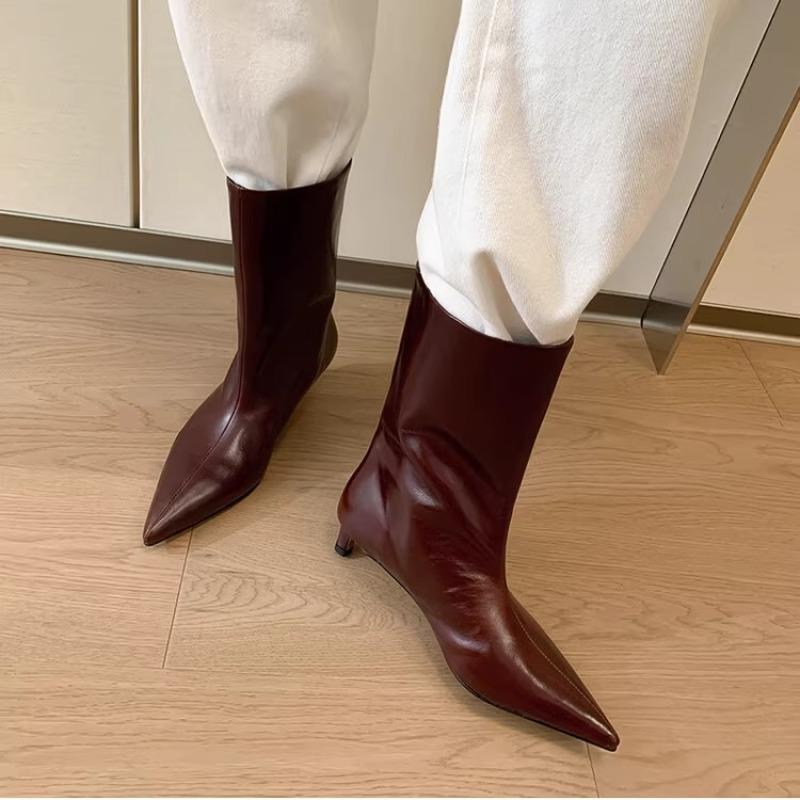 European and American style 2025 autumn and winter new Korean version retro pointed mid-tube boots women's wide tube kitten and fashionable versatile