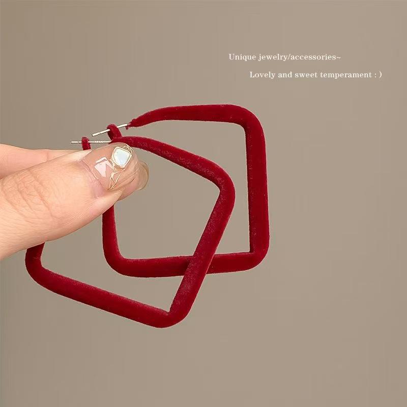 Geometrische Creolen mit Leopardenmuster für Damen: Herbst/Winter High-End, Süße & Coole Nieten, Gesichtsschlankmachende Modeaccessoires