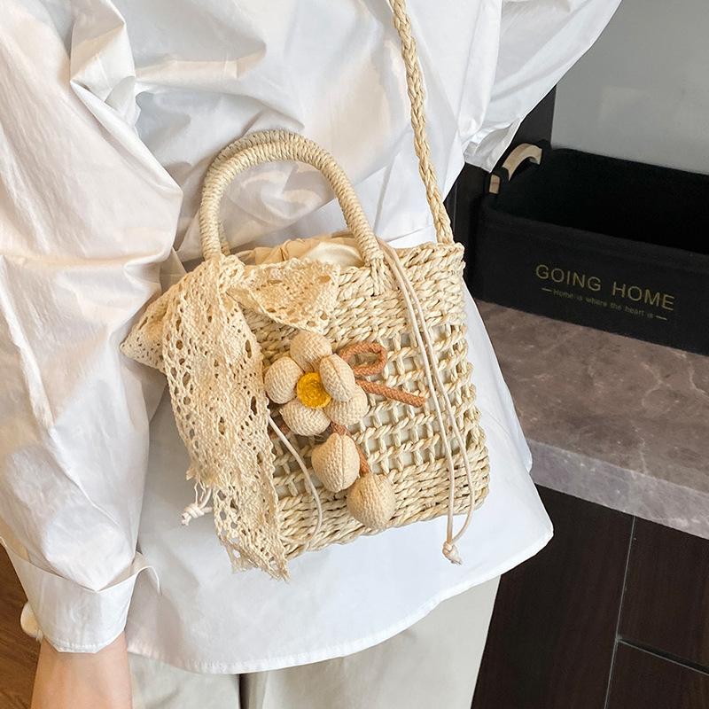 Handgjorda Vävda Väskor Semester vid Havet och Casual Handväskor Damers Textur Nisch Liten Grönsakskorg Crossbodyväskor Kvinnor