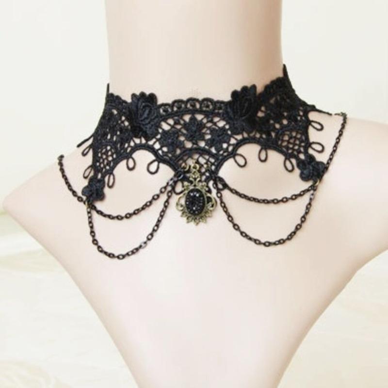 Neo-Gothic Black Sexy Lace Chokers Necklace for Women Fashion Retro Clavicle Chain Halloween Collar Y2K Decoration Jewelry Gifts