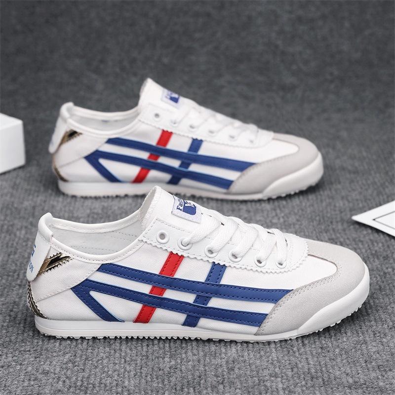 Forrest Gump wind 2025 summer new lightweight canvas men's shoes men's versatile lazy shoes couple low-top casual board shoes