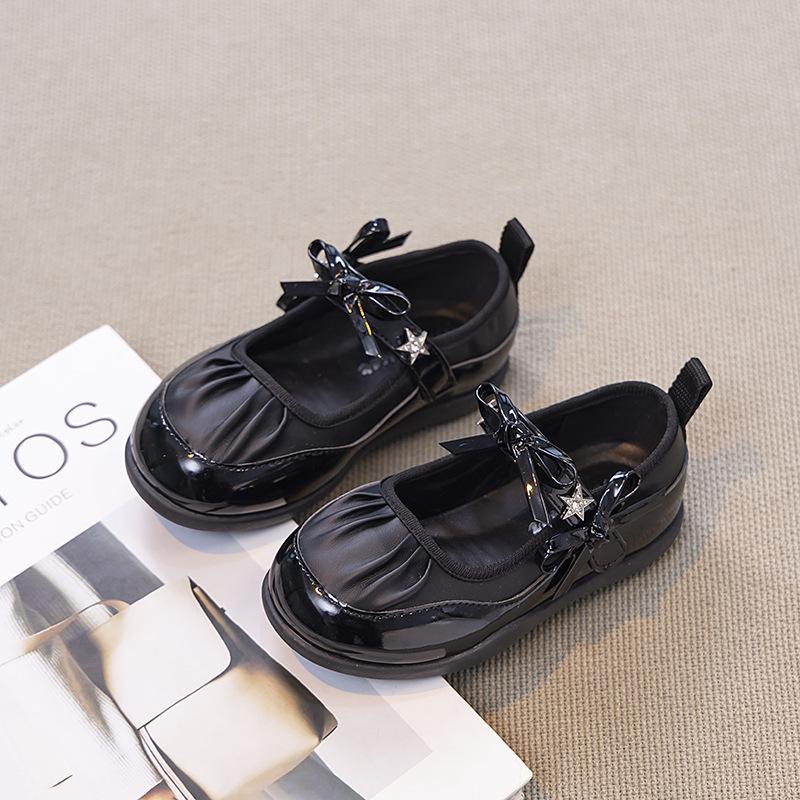 Baotou girls sandals summer 2025 new children's Mary Jane ballet shoes girls foreign style silver princess shoes