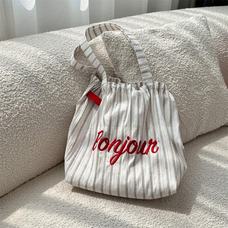 

striped letter embroidered shoulder tote bag drawstring large capacity canvas bag commuter shopping bag белый