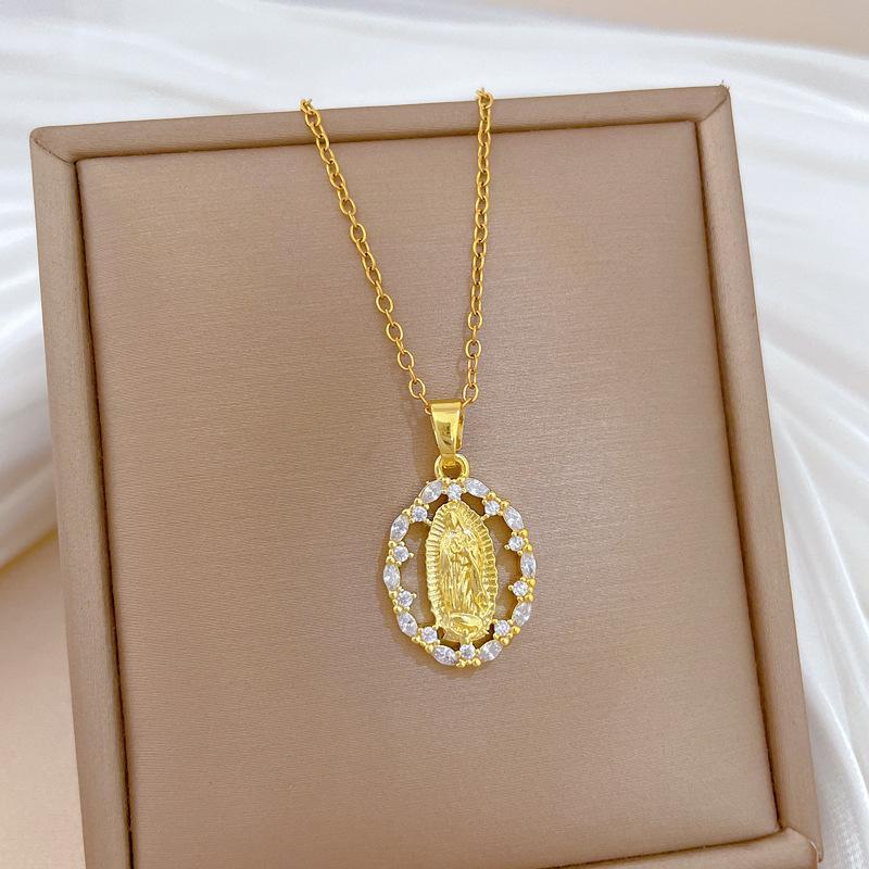 Titanium Steel Empty Egg-Shaped Portrait Light Luxury Temperament Gorgeous Full Diamond Necklace Female Versatile Collarbone Chai