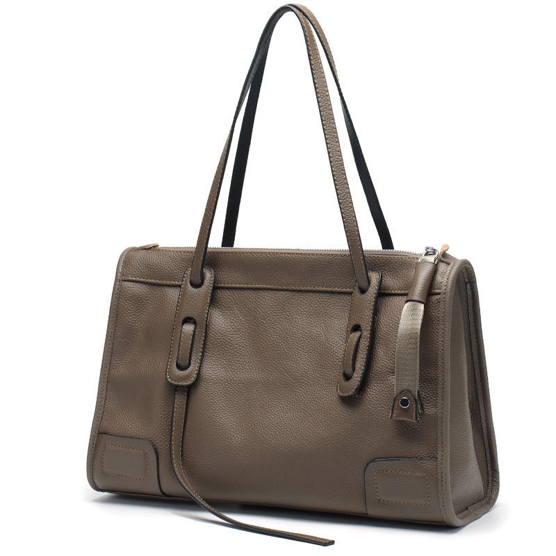 Guangzhou New Design Niche Retro Women's Bag Leather Handbag Commuter Shoulder Portable Tote Bag Daiga