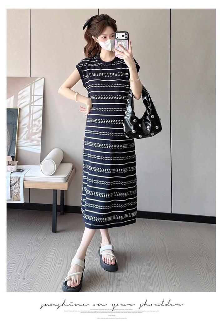New Summer Ice Silk Maternity Dress with Short Sleeve Polo Collar and Slimming Color Block Stripes