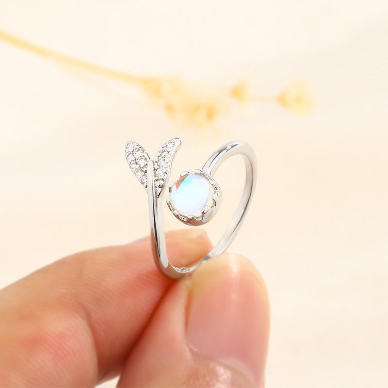 Cute Moonstone Mermaid Tail Ring For Women Ethnic Foam Design Index Finger Ring Unique Little Mermaid Jewelry Gift