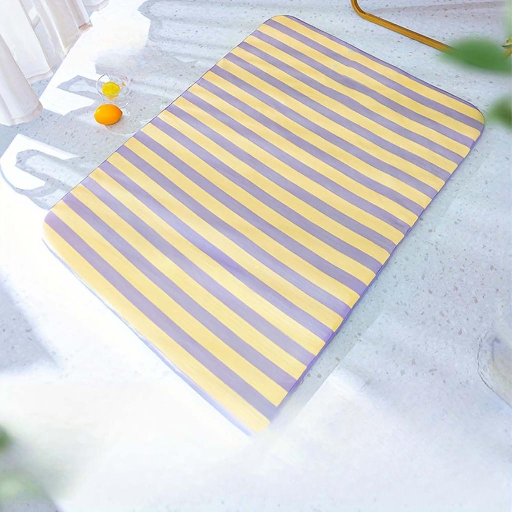 Pet for Dogs and Cats, Self- Sleeping Pad for Hot Summer, Reusable Free Bed, Comfortable Pet Pad