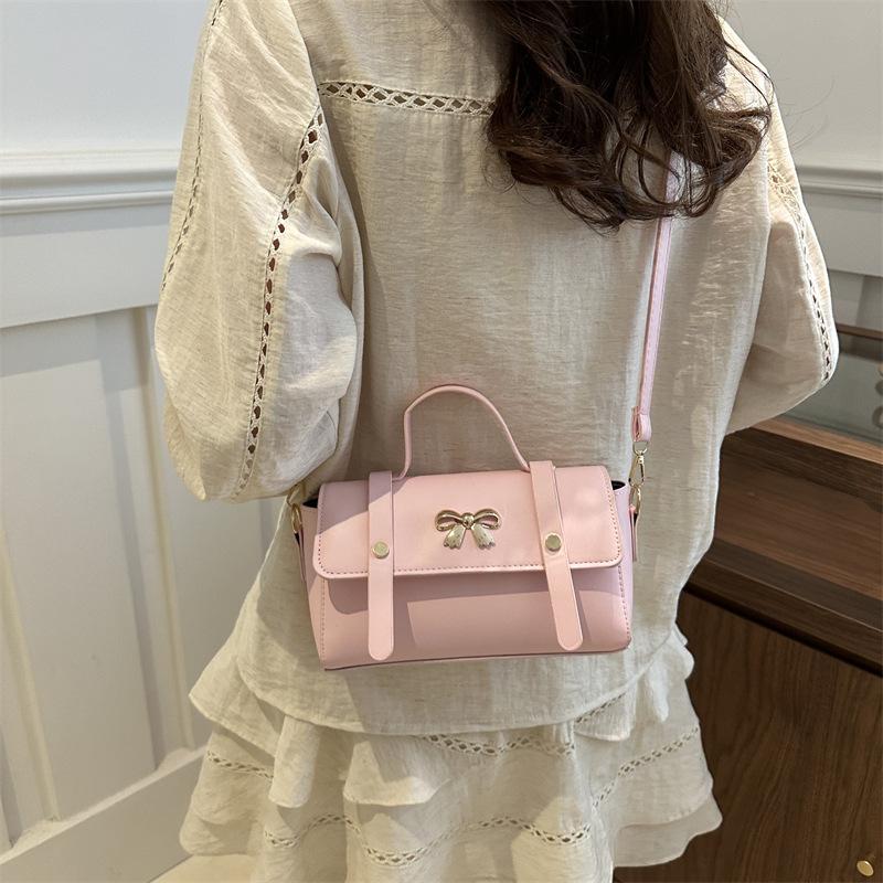 Fashionable Small Square Bag Simple Fashion Crossbody Bag Women Summer New Fashion Casual Simple Commuting Bag Women