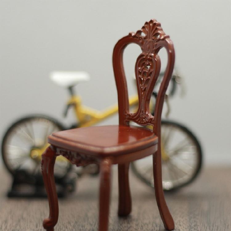 Vintage Styles Miniature Wood Chair Model Figurine 1/12 Scale For Dollhouses Furniture And Creative Gift Supply