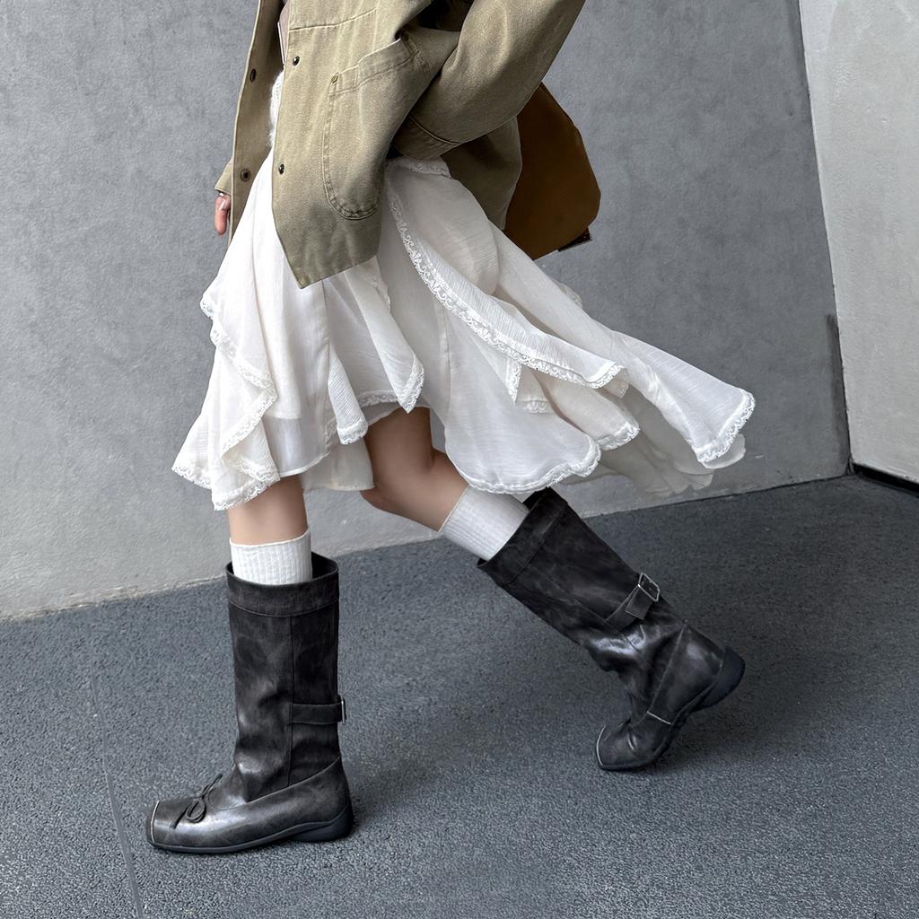 2025 New Leather Retro Belt Buckle Tube Boots Western Cowboy Boots Thick-soled Tall Knight Boots.