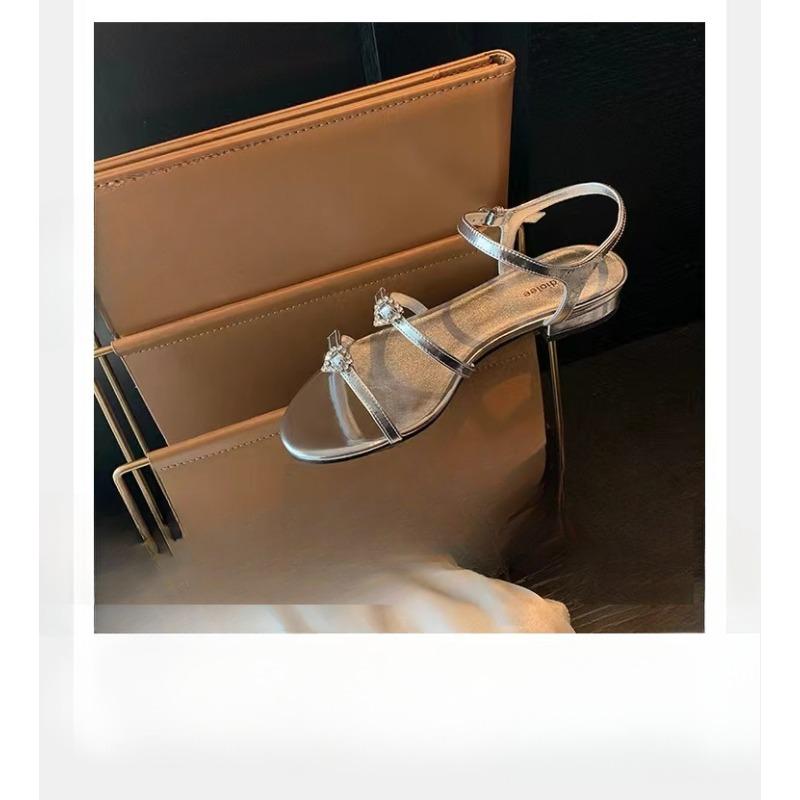 Round-toed Shoes Flat-bottomed Sandals with Diamond Buckles