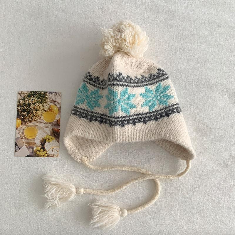 Fair Island contrasting color knitted wool hat women's season versatile big head circumference showing face small ear protection warm pullover hat