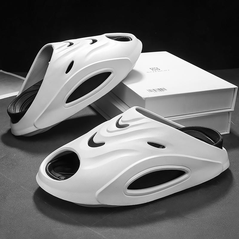 Nya herrtofflor utomhus inomhus strand sandaler bekväma tjocka mjuka tofflor män kvinnor vardagsskor män flip-flops tofflor