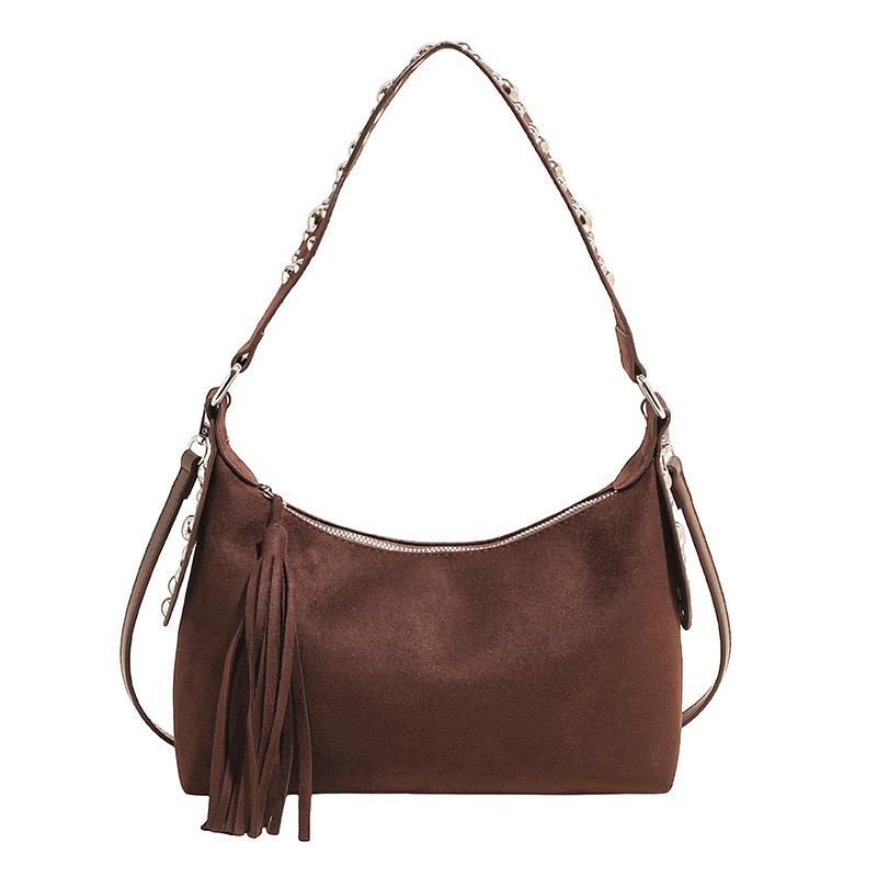 Commuter Underarm Bag Women's 2025 New Retro Matte Shoulder Bag Fringed Rivet Handbag Messenger Bag