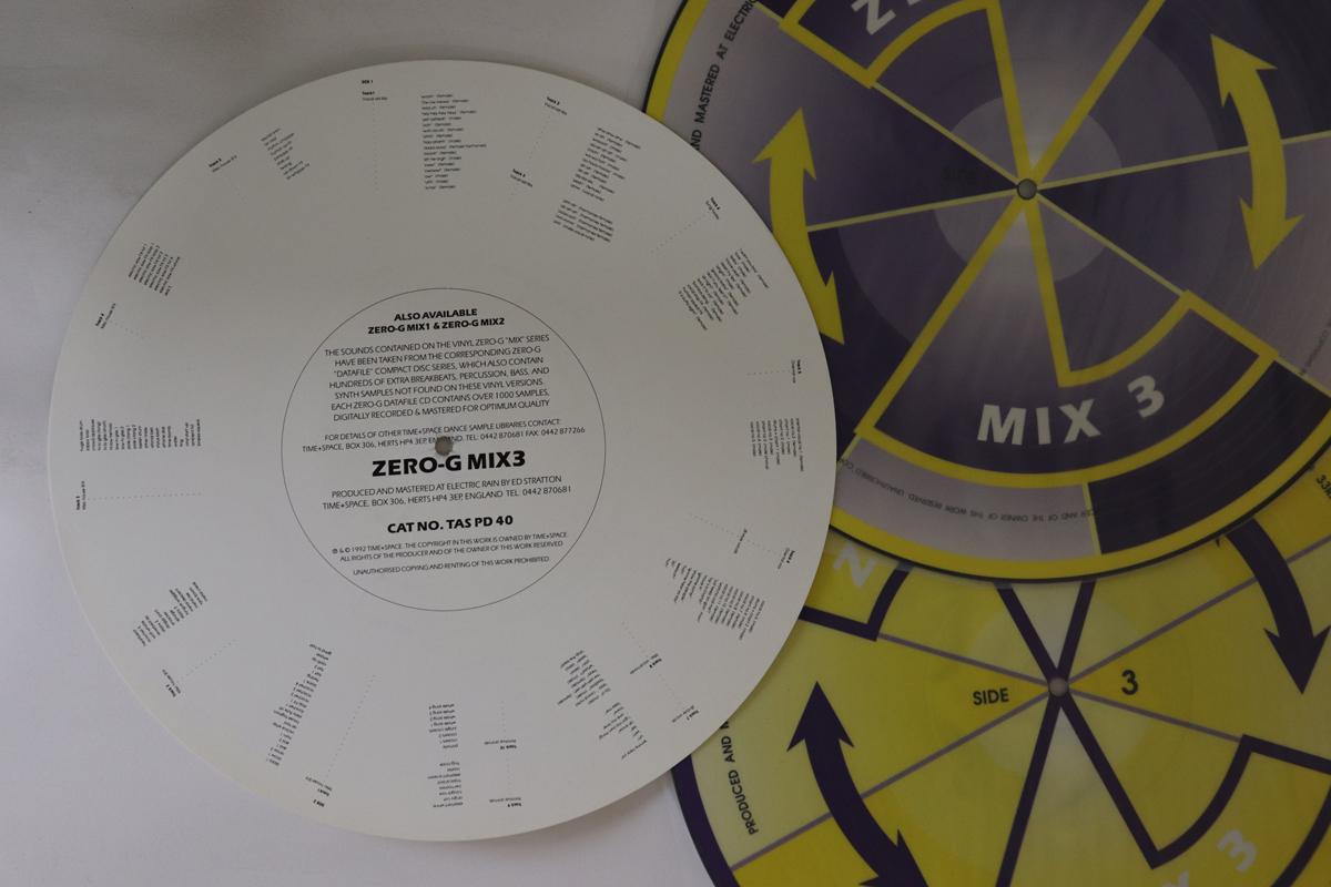 

LP Record ZERO-G - Mix3 TASPD40 TIME + SPACE 1992 UK Dance & Electronica Used