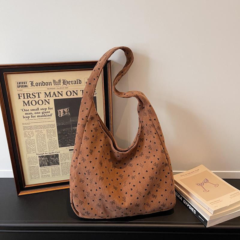 

Korean Style Large Capacity Tote Shoulder Bag New Fashiable and Versatile Commuting Bag Canvas Bag for Women College Students коричневый