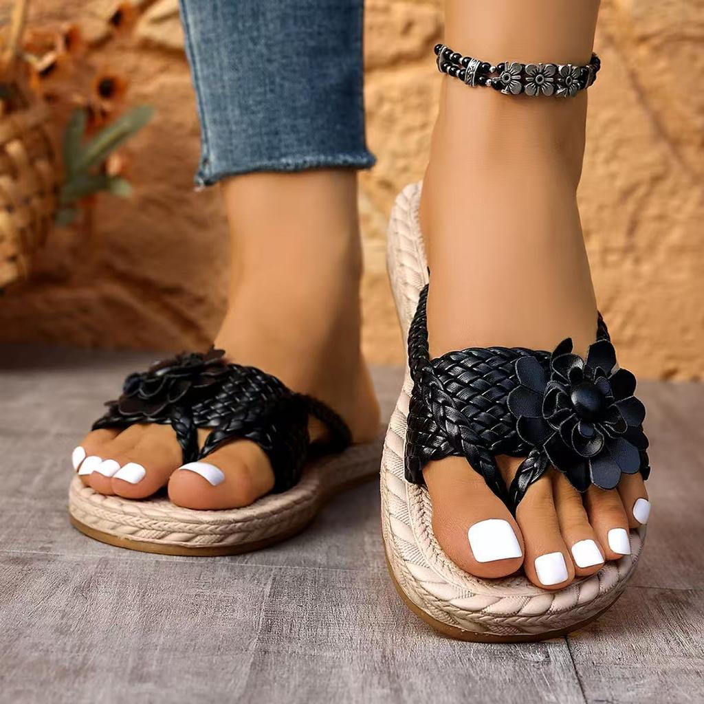 Fashion 2025 New Women Slippers Fashion Bohemian Flower Flat Shoes Luxury Sports Sandals Designers Outdoor Beach Slippers Slides Women