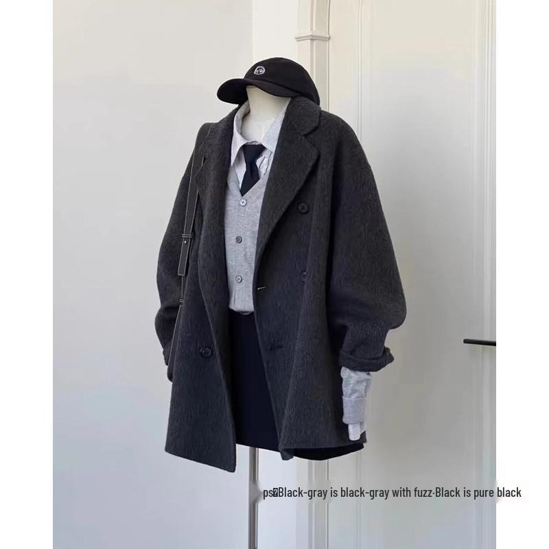 

Invincible High-End Short Woolen Coat: Autumn/Winter 2025 Korean Style Women s Textured Suit L Includes Dust Bag and Hanger