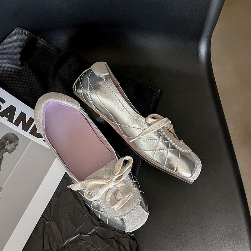 Four Seasons Wear Leather Lazy Shoes New Women's Sheepskin Casual Shoes Low Heel Lace-up Non-slip Soft Sole Comfortable Women's Shoes