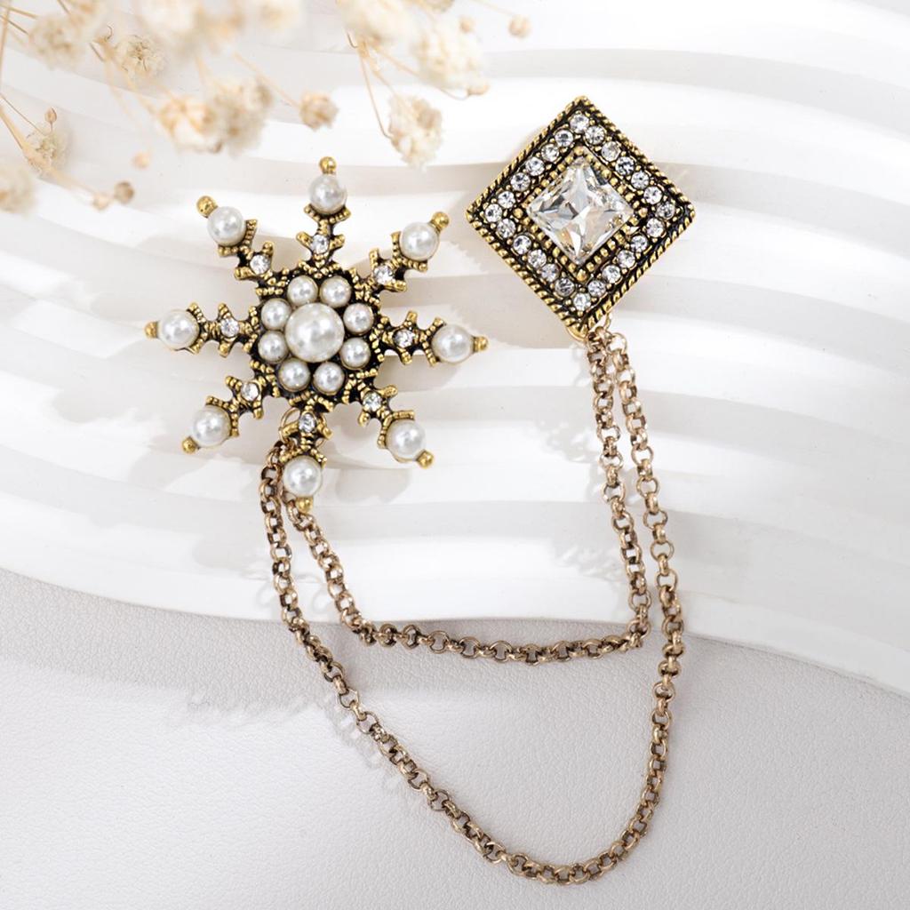 Men's High-End Honey Bee Tassel Brooch: Star, Crown, and Music Note Design Lapel Pin