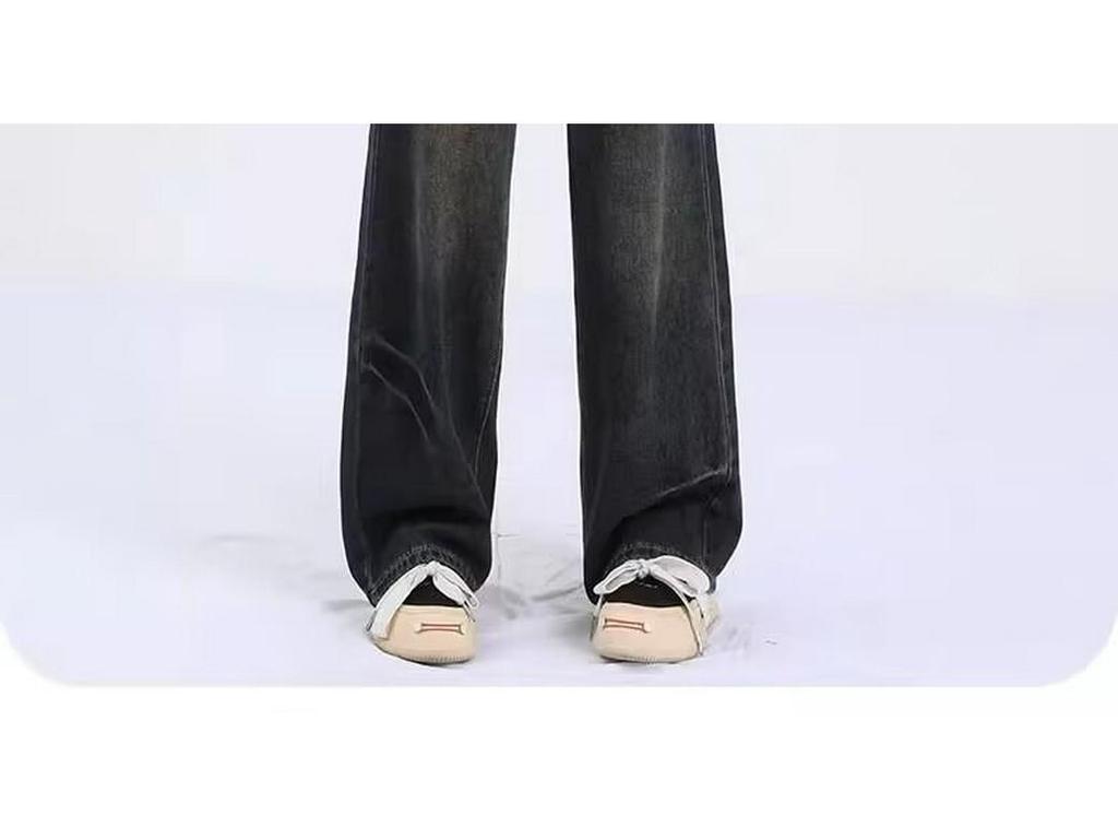 Women's Plus Size Dark Washed Wide-Leg Jeans with Zipper - Retro Style for Spring and Autumn