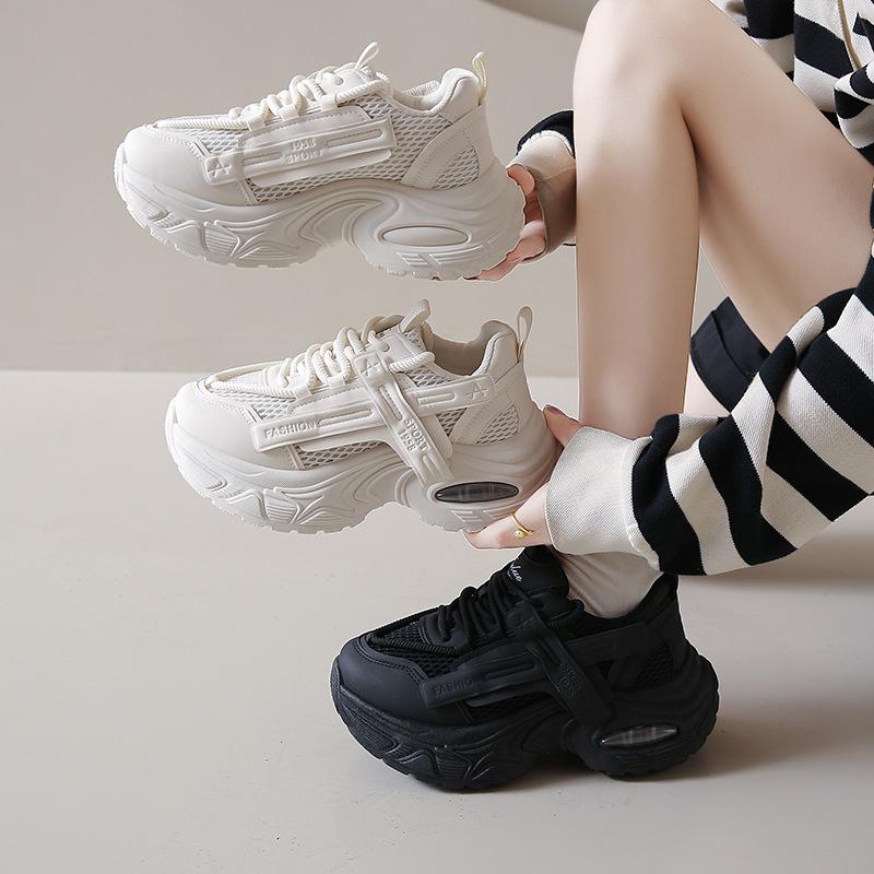 Ins Koreanische Version der neuen Dad-Schuhe für Damen 2025 Herbst Studentensport Laufschuhe Freizeitschuhe Plateau Höhenerhöhung FB891