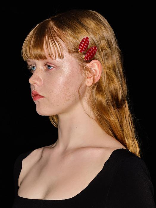 Eireve Petit Oval Gingham Check Hair Clip Set (Red/Black)