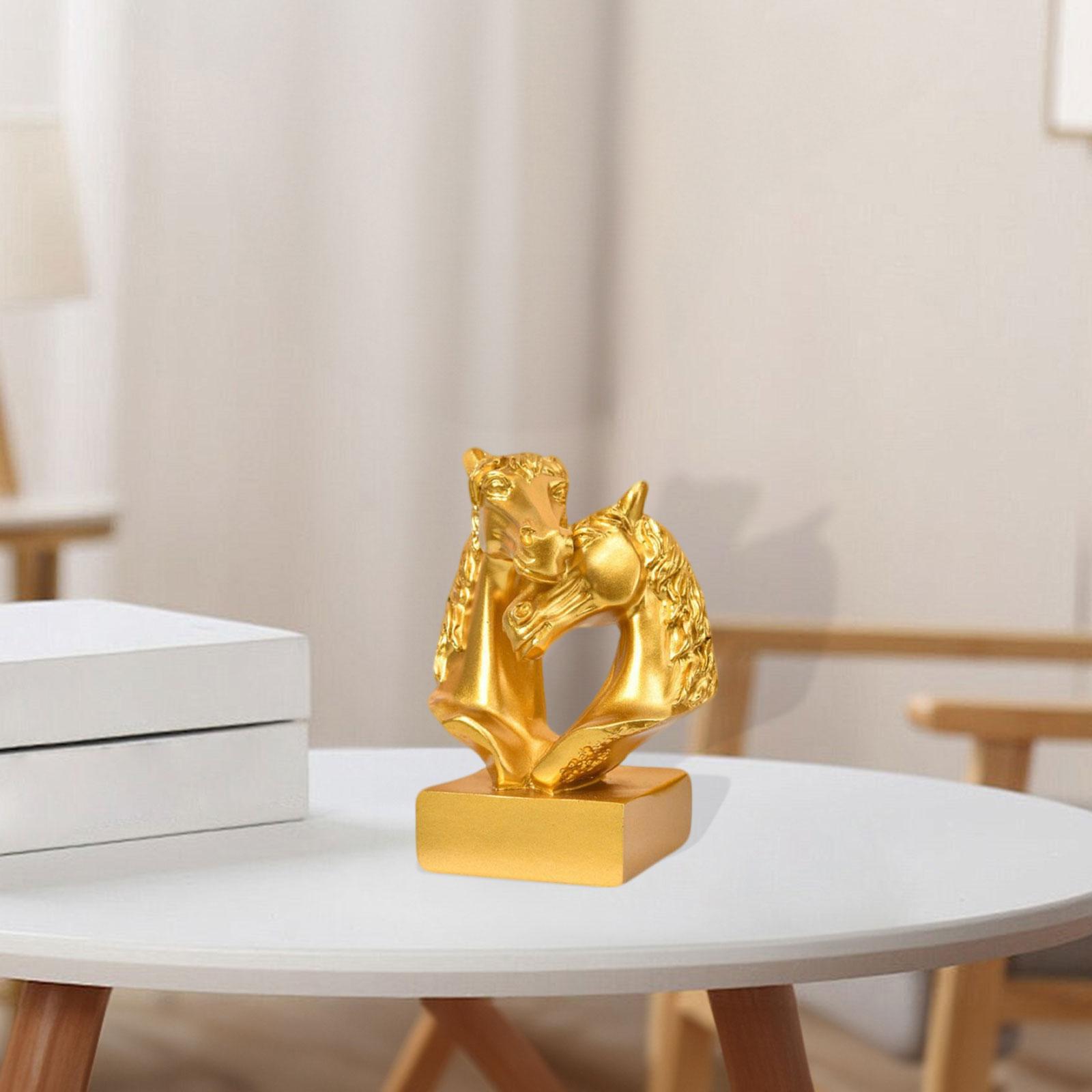 

Double Horse Head Figurine Tabletop Ornament Blessing Souvenir Chinese New Year Decoration for Countertop Fireplace Bookshelf золотий