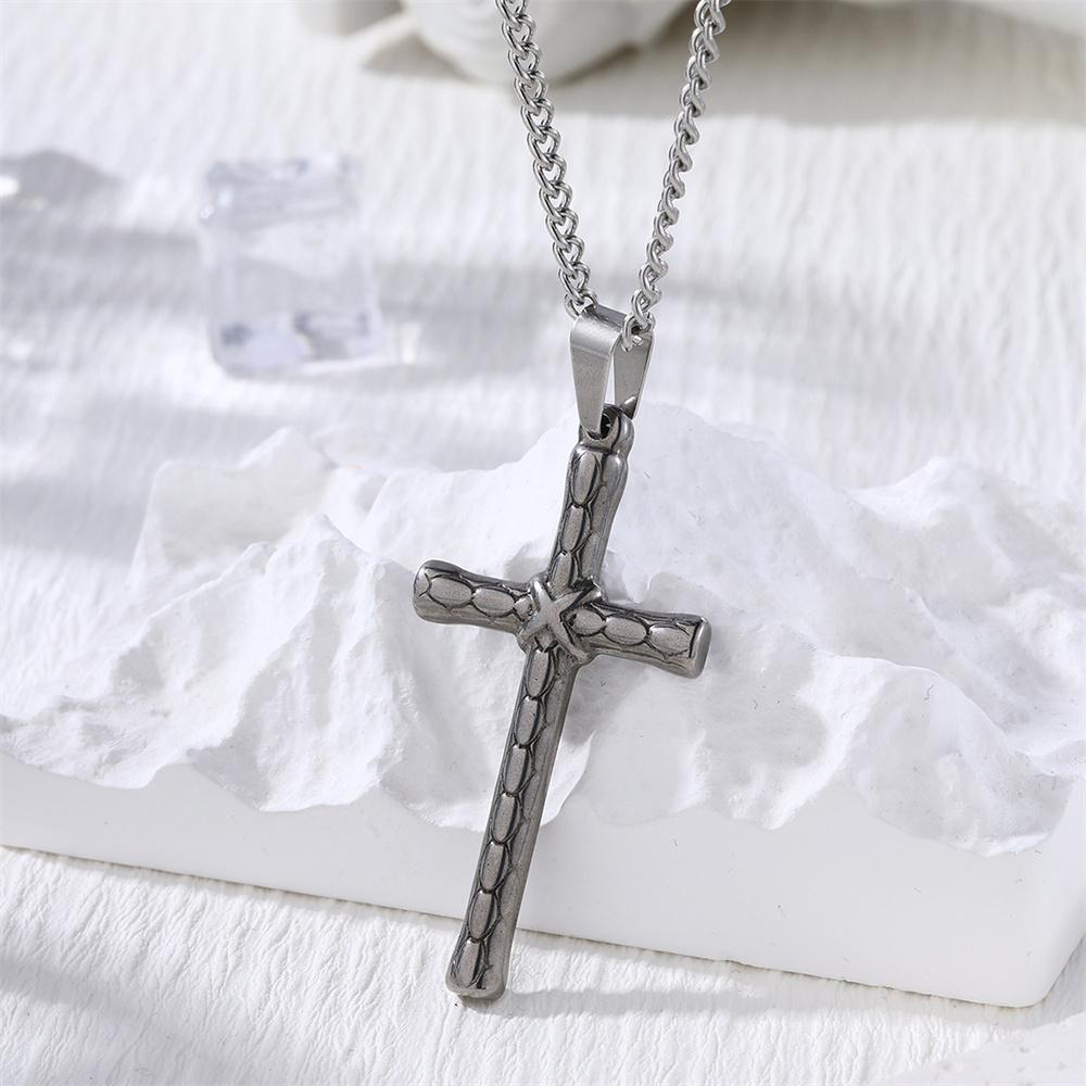 

Atoztide Fashion Hip Hop Cross Pendant Necklace for Women Men Stainless Steel Religious Christian Choker Chain Jewelry Gift 60cm