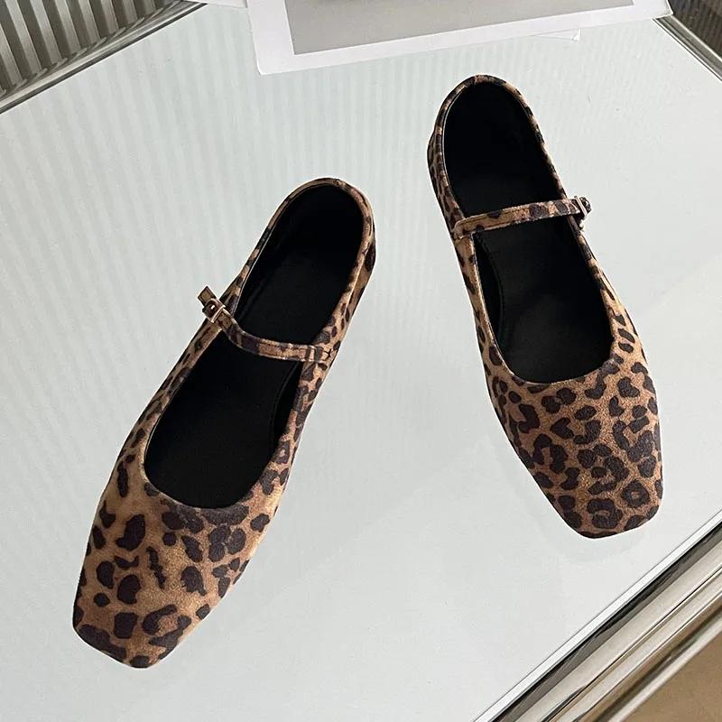 Fashion Big Size 43 Footwear Leopard Print Women Mary Janes Shoes Female Designer Shallow Fashion Buckle Strap Ladies Flat With Shoes